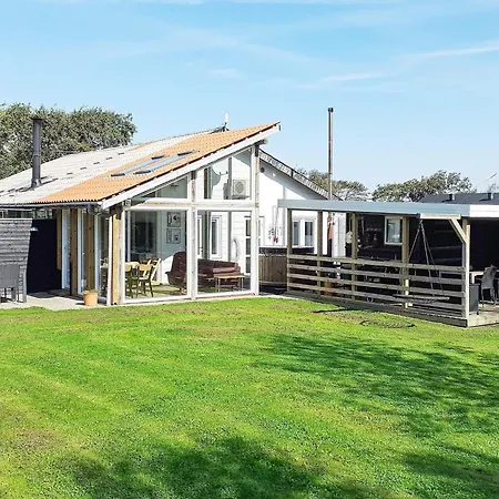 Four-bedroom In 2 Tatil Evi Vinderup